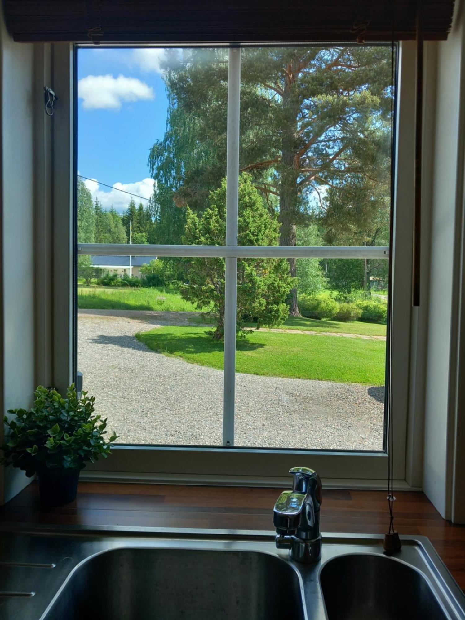 Guest House In Holmedal Årjäng Buitenkant foto