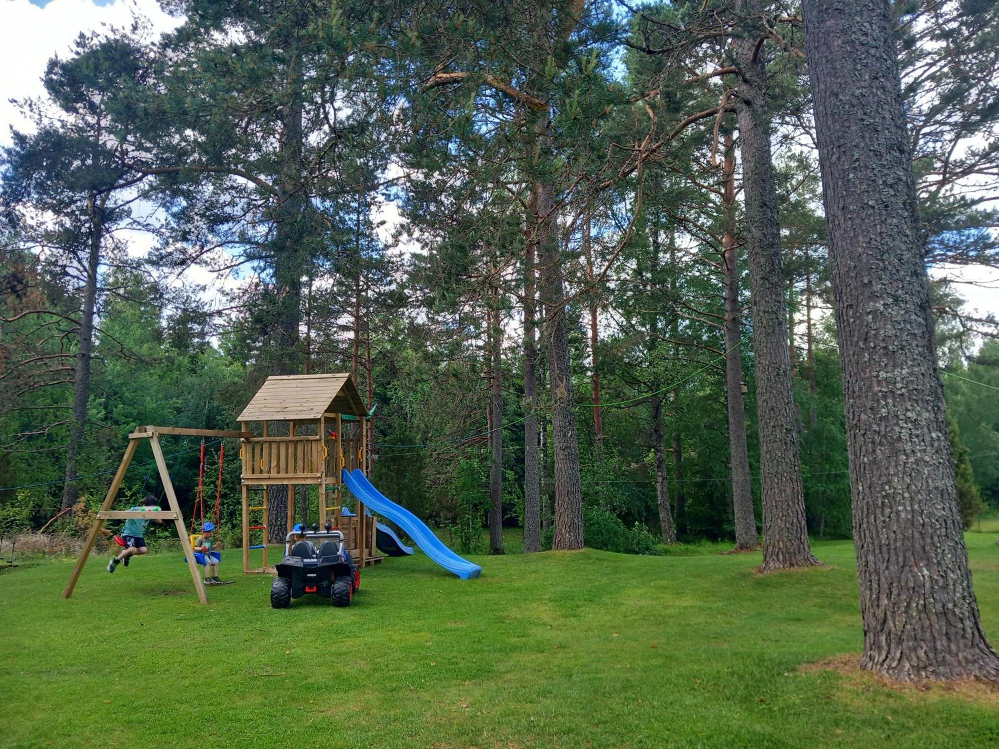 Guest House In Holmedal Årjäng Buitenkant foto